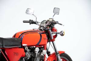 Bild 24/50 von Yamaha XS 750 (1979)
