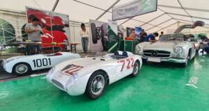 Image 13/20 de Mercedes-Benz 300 SLR Junior (2005)