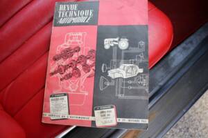 Image 11/18 of Mercedes-Benz 220 SE b (1961)