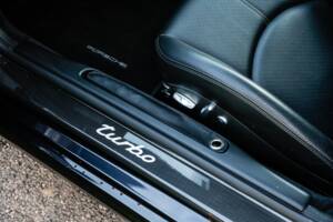 Bild 25/38 von Porsche 911 Turbo (2007)