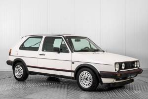 Image 7/50 de Volkswagen Golf Mk II GTi 1.8 (1987)