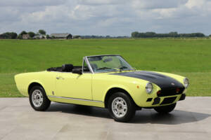Image 43/50 of FIAT 124 Spider CS1 (1975)