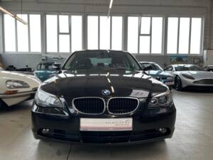 Afbeelding 22/38 van BMW 530i (2003)