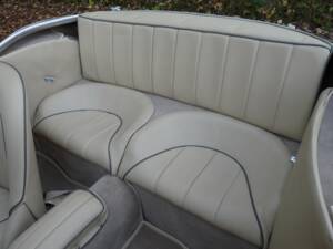 Image 14/32 of Austin-Healey 3000 Mk II (BT7) (1962)