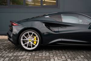 Image 27/50 de Lotus Emira &quot;First Edition&quot; (2023)