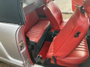 Image 7/21 of Volkswagen Karmann Ghia 1600 (1971)