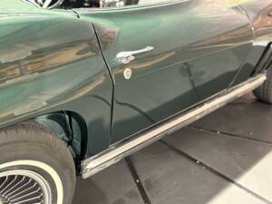 Bild 13/35 von Chevrolet Corvette Sting Ray Convertible (1965)