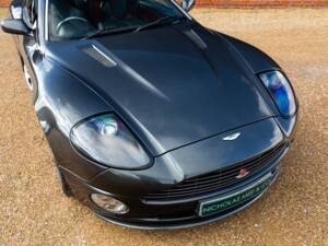 Image 13/92 of Aston Martin V12 Vanquish S (2007)