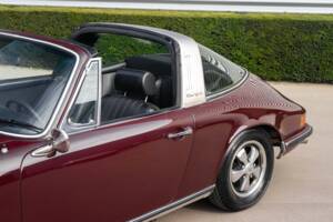 Image 3/30 of Porsche 911 2.2 T (1971)
