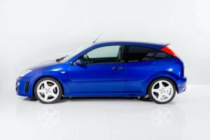Image 3/11 of Ford Focus RS (2003)