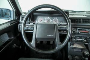 Image 8/50 of Volvo 740 GL (1987)