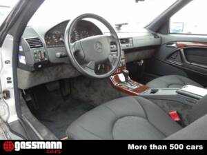 Image 10/15 of Mercedes-Benz SL 320 (1996)