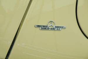 Bild 23/50 von Mercedes-Benz 320n Cabriolet A (1938)