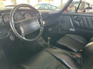 Afbeelding 10/21 van Porsche 911 Carrera 4 (1990)