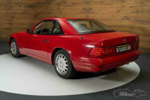 Image 10/19 of Mercedes-Benz SL 320 (1996)