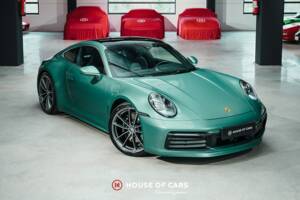 Image 4/24 of Porsche 911 Carrera 4S (2023)