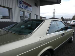 Image 19/23 of Mercedes-Benz 380 SEC (1982)