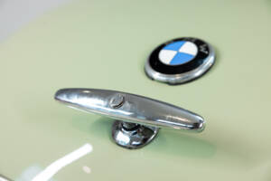 Bild 47/50 von BMW 502 - 3,2 Liter (1955)