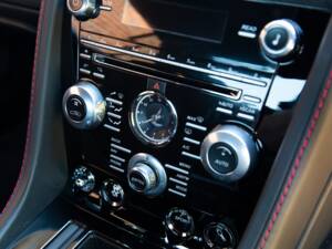 Afbeelding 65/69 van Aston Martin DBS (2012)