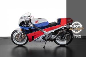 Immagine 1/29 di Honda VFR 750R RC 30 (1991)