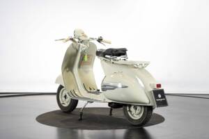 Bild 2/50 von Piaggio Vespa 150 "Struzzo" VL (1955)