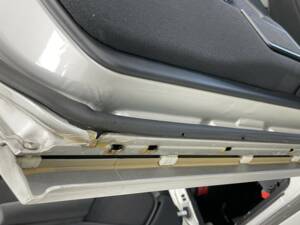 Immagine 16/32 di Mercedes-Benz E 200 (1994)