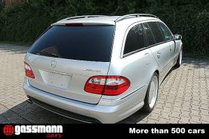 Image 10/15 de Mercedes-Benz E 500 T (2004)