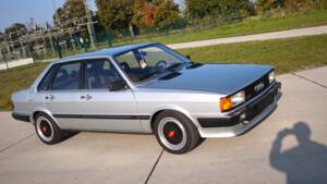 Image 50/94 de Audi 80 CD 5S (1982)