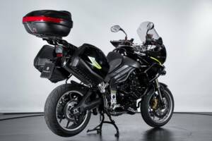 Bild 4/50 von Triumph DUMMY (2008)