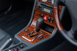 Image 29/47 of Mercedes-Benz SLK 230 Kompressor (2000)