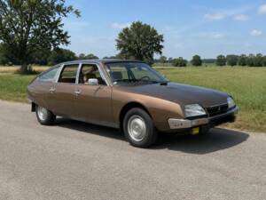 Imagen 1/8 de Citroën CX 24 (1976)