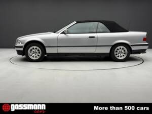 Image 7/15 of BMW 320i (1998)