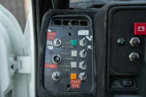 Image 44/50 of Ford Sierra RS Cosworth (1987)