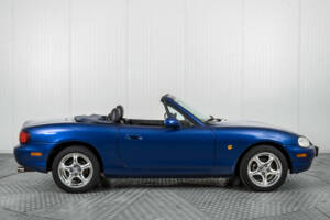 Imagen 10/50 de Mazda MX-5 1.8 (1999)