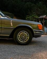 Bild 21/105 von Mercedes-Benz 280 S (1972)