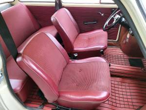 Bild 21/29 von NSU Prinz 4 L (1971)