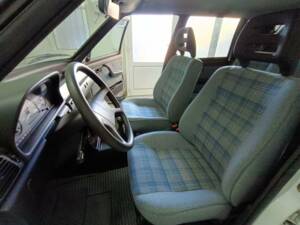 Afbeelding 30/44 van FIAT Uno 1.1 i.e. (1992)