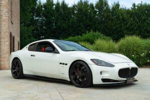Bild 2/50 von Maserati GranTurismo 4.2 (2008)