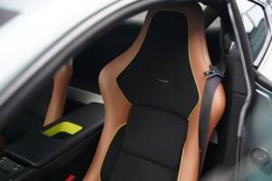 Bild 18/50 von Aston Martin V12 Vantage AMR (2017)