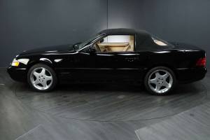 Image 25/30 of Mercedes-Benz SL 500 (2001)