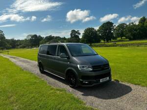 Image 1/57 of Volkswagen T6 Multivan 2.0 TDI (2019)