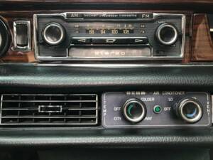 Imagen 28/50 de Mercedes-Benz 300 SEL 6.3 (1971)