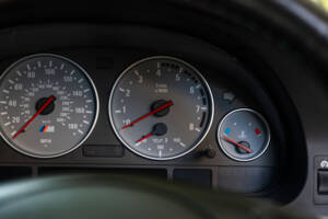 Bild 37/58 von BMW M5 (2001)