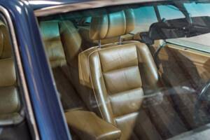 Bild 37/42 von Mercedes-Benz 560 SEC (1991)