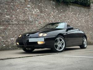 Afbeelding 1/59 van Alfa Romeo Spider 2.0 JTS (2003)
