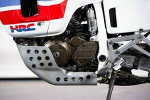 Image 16/50 de Honda XRV 650 Africa Twin (1989)