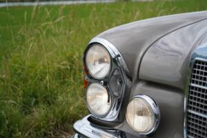 Afbeelding 19/89 van Mercedes-Benz 300 SEL 6.3 (1972)
