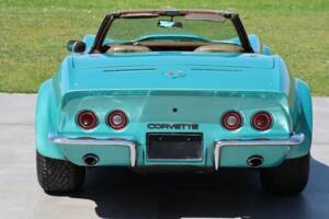 Image 8/50 of Chevrolet Corvette Stingray (1972)