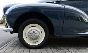 Image 49/50 of Morris Minor 1000 Traveller (1969)