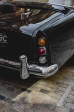 Image 35/39 of Bentley S 3 Continental (1965)